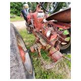 Farmall 350 Tractor