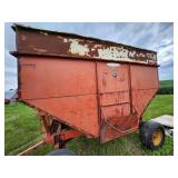Farm King Gravity Wagon 250 bushel