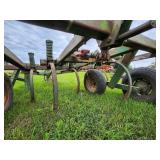 JD 9 shank Chisel Plow with 4 shank extensions