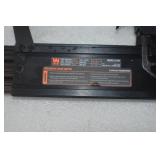 WEN 61721 18-Gauge 3/8-Inch to 2-Inch Pneumatic Brad Nailer