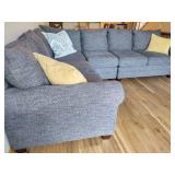 Bassett 3pc Corner Sectional