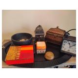 Assorted Metal & Wood Decor Pieces