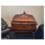Assorted Metal & Wood Decor Pieces