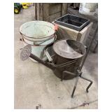 Flower Planters & Vintage Pails Flower Planters & Vintage Pails