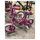 Little Girls Bikes (2) Little Girls Bikes (2)