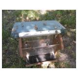 Small collection of outdoor bird fe... Small collection of outdoor bird fe...