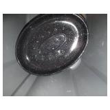 Happy Trails Chili pot with lid, bo... Happy Trails Chili pot with lid, bo...