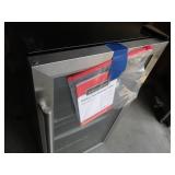 Magic Chef Stainless steel Beverage... Magic Chef Stainless steel Beverage...