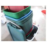 Nice collection of lidded storage t... Nice collection of lidded storage t...