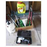 Mini chainsaw, manual sprayer, gard... Mini chainsaw, manual sprayer, gard...