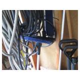 Covered tote containing misc automo... Covered tote containing misc automo...