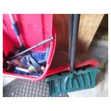 Covered tote containing misc automo... Covered tote containing misc automo...