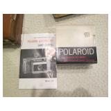 Vintage Kodak and Polaroid equipmen... Vintage Kodak and Polaroid equipmen...