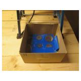 Grain or coffee grinder in good con... Grain or coffee grinder in good con...
