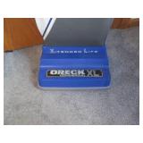 Oreck XL commercial vacuum cleaner.... Oreck XL commercial vacuum cleaner....