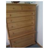 Approx 60in tall light wood 8 drawe... Approx 60in tall light wood 8 drawe...
