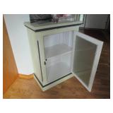 Vintage Whitewash style wood cabine... Vintage Whitewash style wood cabine...