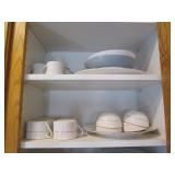 Everyday Gibson China plates, cups,... Everyday Gibson China plates, cups,...