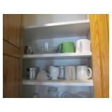 Gibson China cups, glass Pyrex bowl... Gibson China cups, glass Pyrex bowl...