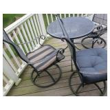 Metal grate-style 5pc patio table a... Metal grate-style 5pc patio table a...
