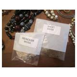 Large lot of fine costume jewlery... Large lot of fine costume jewlery...