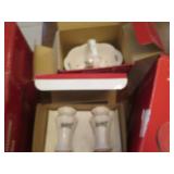 Lot of Christmastime serving ware w... Lot of Christmastime serving ware w...