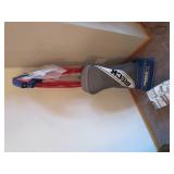 Oreck commercial vacuum with manual... Oreck commercial vacuum with manual...