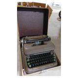 Smith Corona Sterling Typewriter in Case Smith Corona Sterling Typewriter in Case