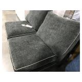 LOVE SEAT SECTIONAL PIECE LOVE SEAT SECTIONAL PIECE