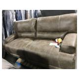 LOVE SEAT COUCH/SOFA LOVE SEAT COUCH/SOFA