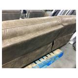 LOVE SEAT COUCH/SOFA LOVE SEAT COUCH/SOFA