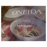 Oneida Grato Porcelain 5pc bowl set...