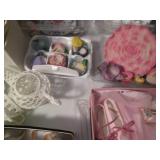 Huge lot of vintage porcelain and c...