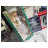 Illuminated Animated angel figure, ...