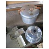 Vintage National pressure cooker wi...