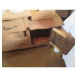 Antique Hardwood 3-drawer vanity wi...