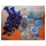Vintage collectible glassware cobal...