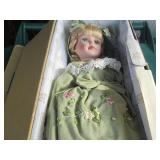 Vintage porcelain heritage signatur...