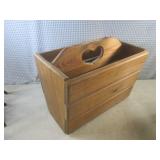 (F-2) 2 Wood Magazine Racks / Holde... (F-2) 2 Wood Magazine Racks / Holde...