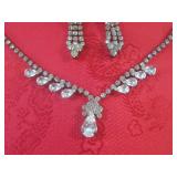 (CNTR) Vintage Necklace and Earring... (CNTR) Vintage Necklace and Earring...
