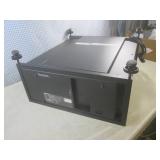 (A-2) Digital Projection Titan HD-2... (A-2) Digital Projection Titan HD-2...