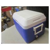 (BSB) 3 Coleman Coolers... (BSB) 3 Coleman Coolers...
