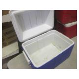 (BSB) 3 Coleman Coolers... (BSB) 3 Coleman Coolers...
