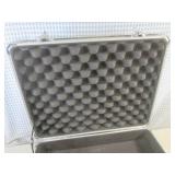 (D-2) Locking Camo Aluminum Padded ... (D-2) Locking Camo Aluminum Padded ...
