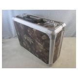 (D-2) Locking Camo Aluminum Padded ... (D-2) Locking Camo Aluminum Padded ...