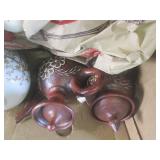 (F-2) Assorted Vintage Decor Vases ... (F-2) Assorted Vintage Decor Vases ...