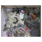 (CSB) Assorted Fashion Jewelry and ... (CSB) Assorted Fashion Jewelry and ...