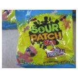 (B-3) 8 Bags of Tropical and Regula... (B-3) 8 Bags of Tropical and Regula...