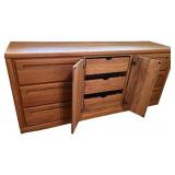 Oak 9-Drawer Dresser with Center Cabinet Doors Oak 9-Drawer Dresser with Center Cabinet Doors