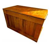Wooden Storage Chest with Lift-Top Lid Wooden Storage Chest with Lift-Top Lid